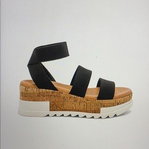 Bandi Sandal